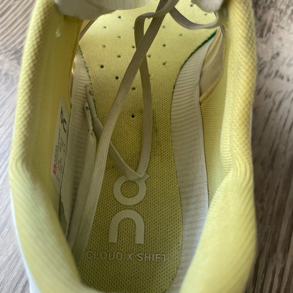 On Running X Shift - Picture 9 of 11